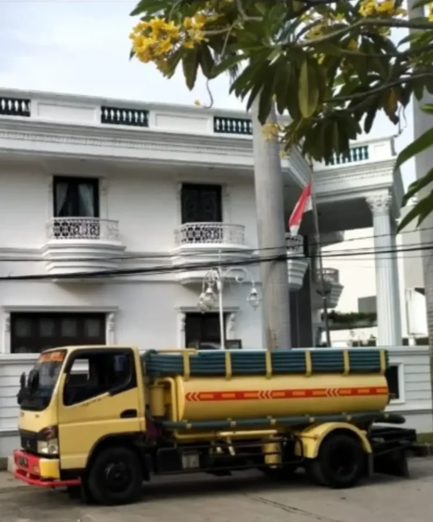 Jasa Sedot WC Senayan Jakarta Selatan - Respon Cepat & Bersih 3 sedot wc Senayan